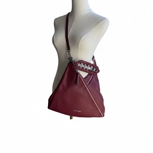 Calvin Klein Deep Red Shoulder Bag - Picture 1 of 2